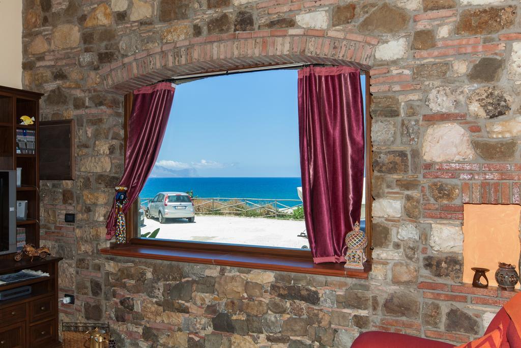 Loft Sul Mare Balestrate Quarto foto