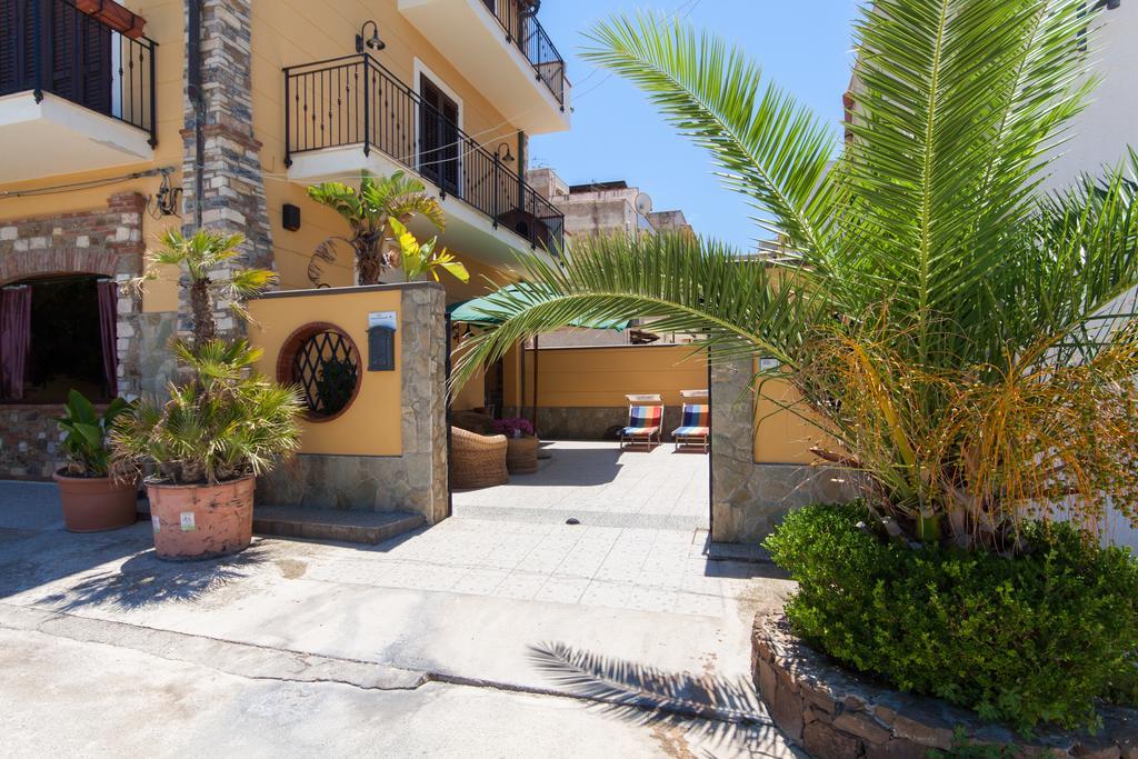Loft Sul Mare Balestrate Quarto foto